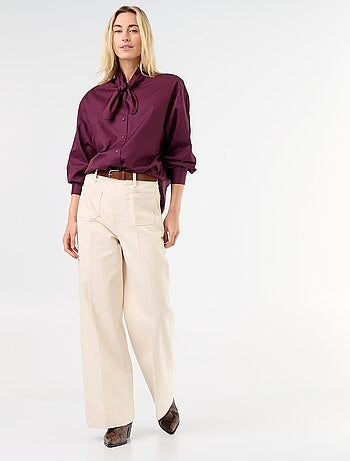 Chemise ample à manches longues et col lavallière