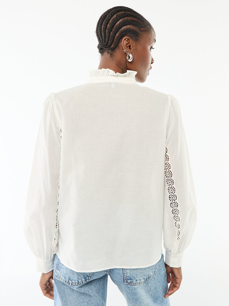 Chemise avec broderies anglaises et volants au col Blanc - Kiabi