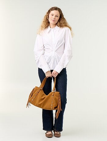 Chemise avec coupe fantaisie ajustée à l'avant