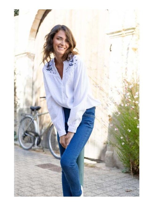 Chemise blanche Femme avec broderie - Kiabi