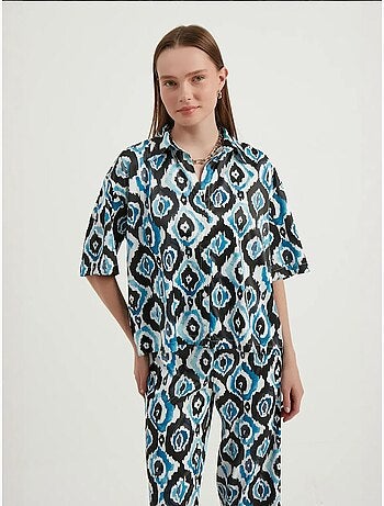 Chemise bohème décontractée à manches courtes en satin