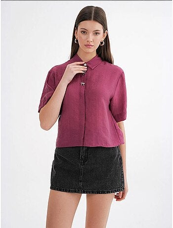 Chemise boutonnée à manches courtes avec accessoire en pierre mixray