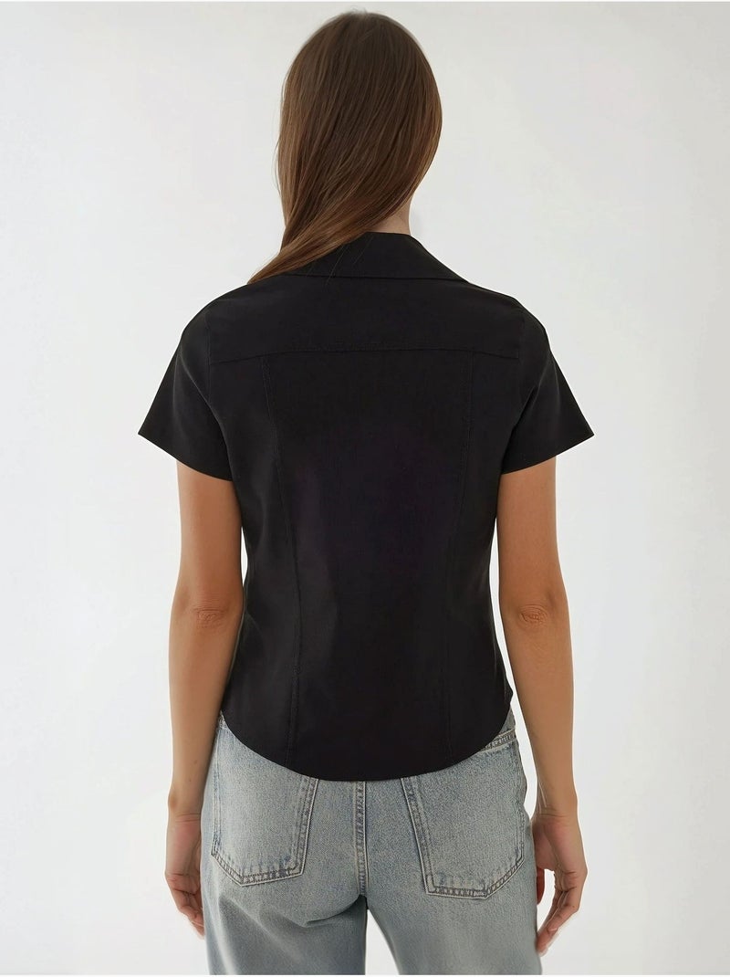 Chemise boutonnée à manches courtes coupe classique Noir - Kiabi