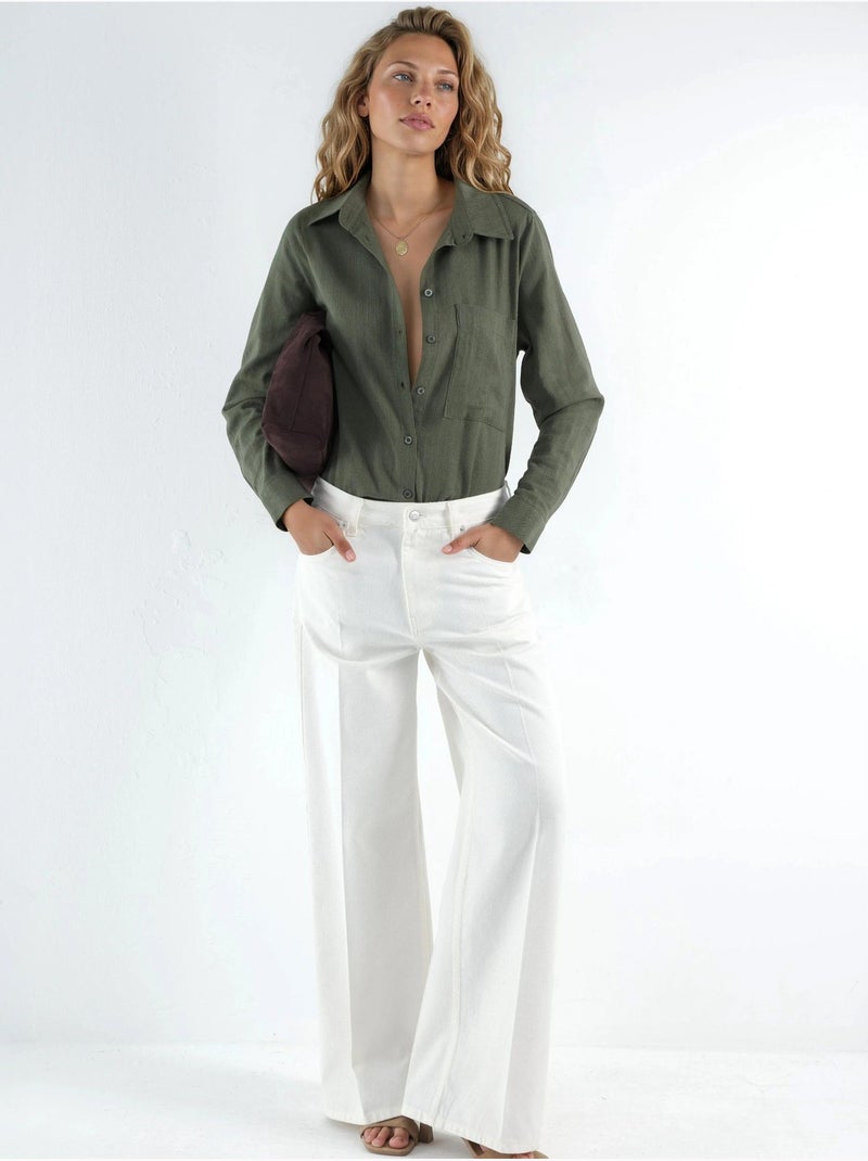 Chemise boutonnée à manches longues coupe confortable Kaki - Kiabi