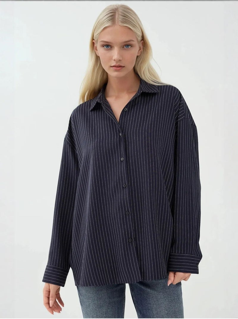 Chemise boutonnée à rayures avec col chemise Bleu marine - Kiabi