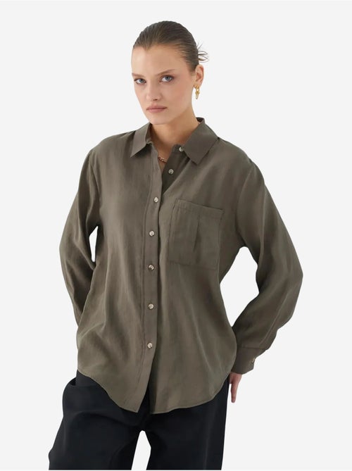 Chemise boutonnée coupe décontractée avec poche mixray - Kiabi Chemise boutonnée coupe décontractée avec poche mixray - Kiabi