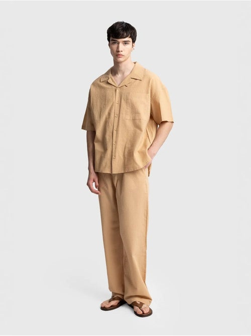 Chemise boutonnée en coton texturé avec poche giesto - Kiabi