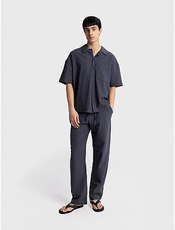 Chemise boutonnée en coton texturé avec poche giesto