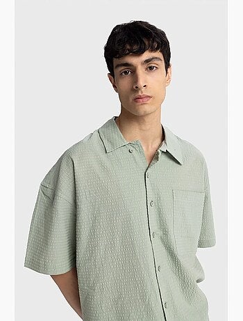 Chemise boutonnée en coton texturé avec poche giesto