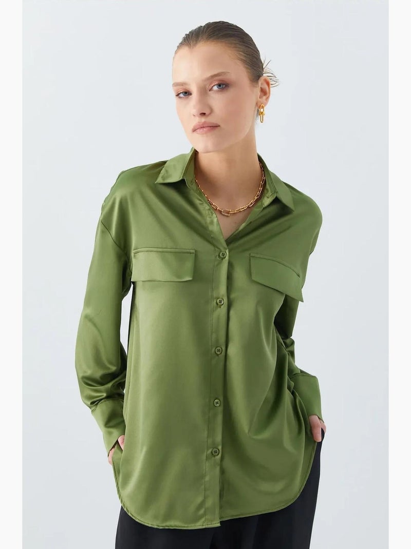 Chemise boutonnée en satin avec détail de poche mixray Kaki - Kiabi