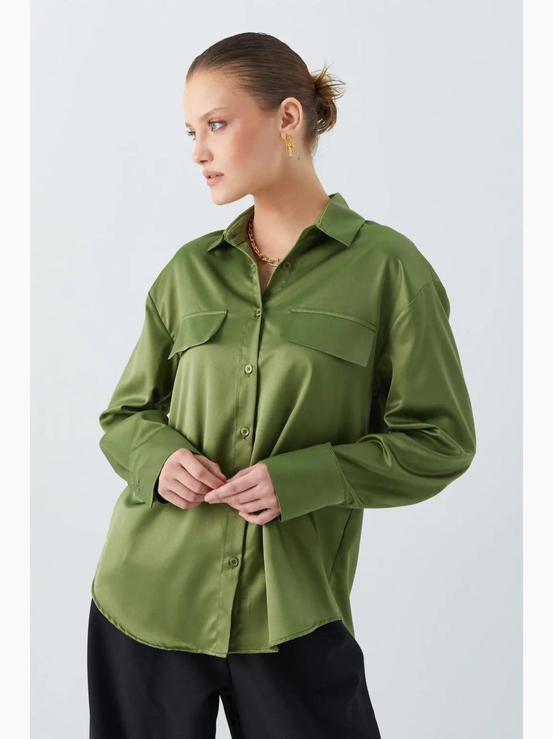 Chemise boutonnée en satin avec détail de poche mixray Kaki - Kiabi