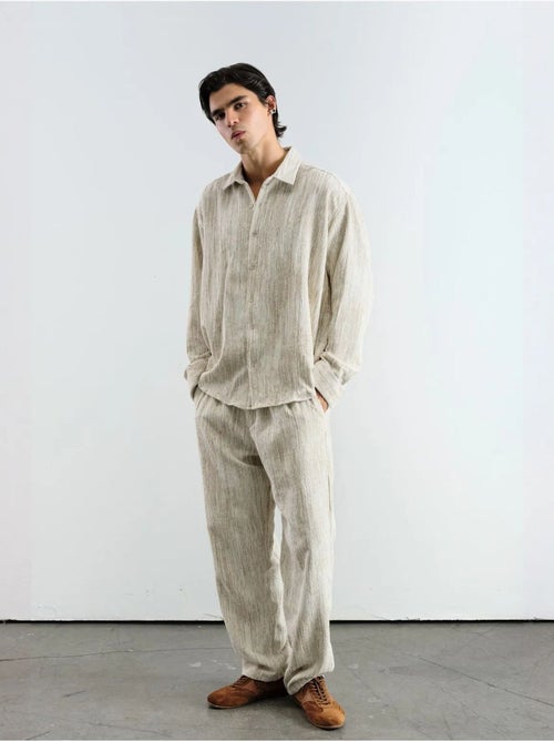 Chemise boutonnée oversize à rayures texturées giesto - Kiabi Chemise boutonnée oversize à rayures texturées giesto - Kiabi