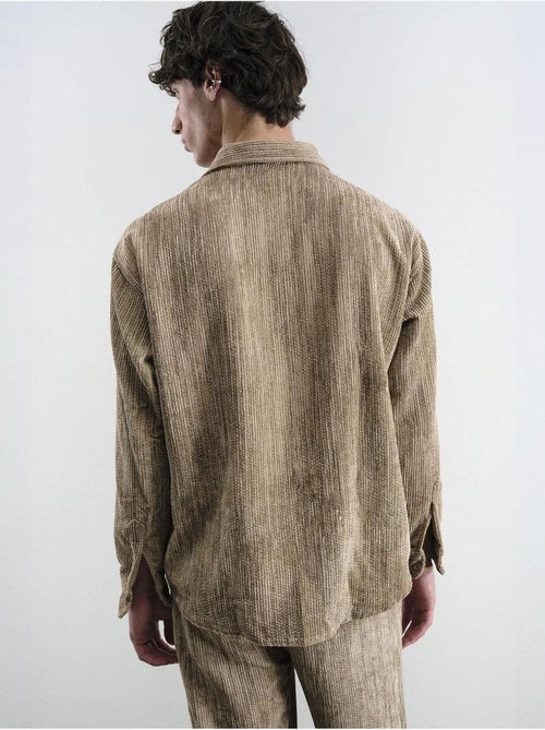 Chemise boutonnée oversize texturée giesto - Kiabi Chemise boutonnée oversize texturée giesto - Kiabi