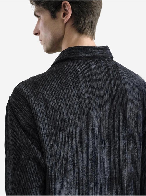 Chemise boutonnée oversize texturée giesto - Kiabi Chemise boutonnée oversize texturée giesto - Kiabi