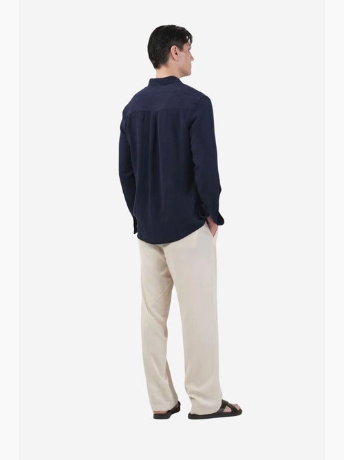 Chemise boutonnée unie en tencel pour homme giesto - Kiabi Chemise boutonnée unie en tencel pour homme giesto - Kiabi