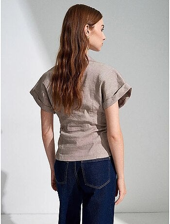 Chemise cintrée à manches courtes, texturée dilvin