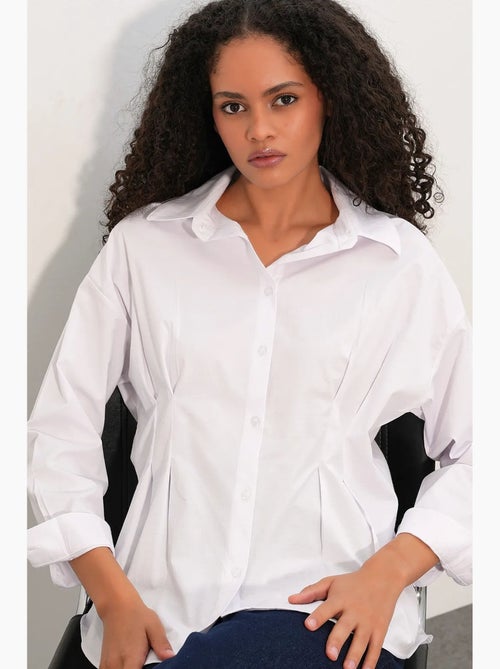 Chemise cintrée en popeline à boutons bdart - Kiabi Chemise cintrée en popeline à boutons bdart - Kiabi