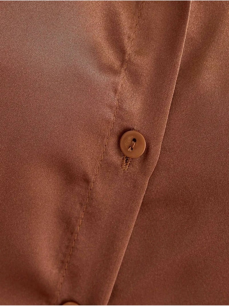Chemise classique en satin Marron - Kiabi