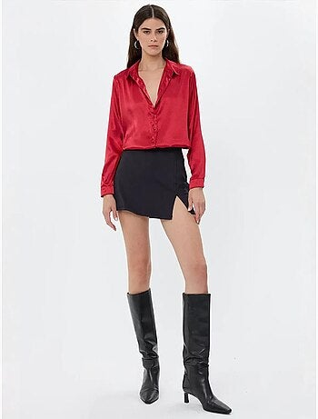 Chemise classique en satin