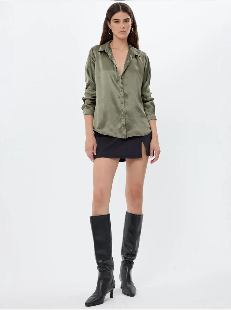 Chemise classique en satin Vert - Kiabi