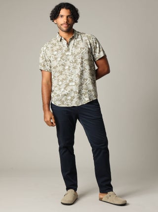 Chemise classique en viscose avec imprimé tropical 'Deeluxe'
