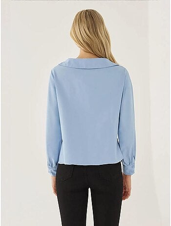 Chemise coupe droite avec col détaillé