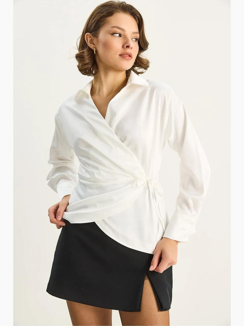 Chemise coupe slim en satin à col v et fermeture éclair lucci Blanc - Kiabi