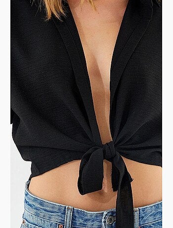 Chemise courte ajustée à col en v et fermeture à nouer mixray