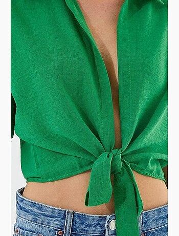 Chemise courte ajustée à col en v et fermeture à nouer mixray