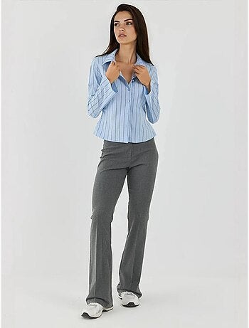 Chemise courte ajustée à rayures
