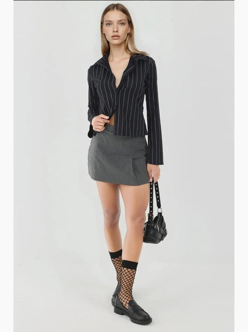 Chemise courte ajustée à rayures hiccup - Kiabi Chemise courte ajustée à rayures hiccup - Kiabi