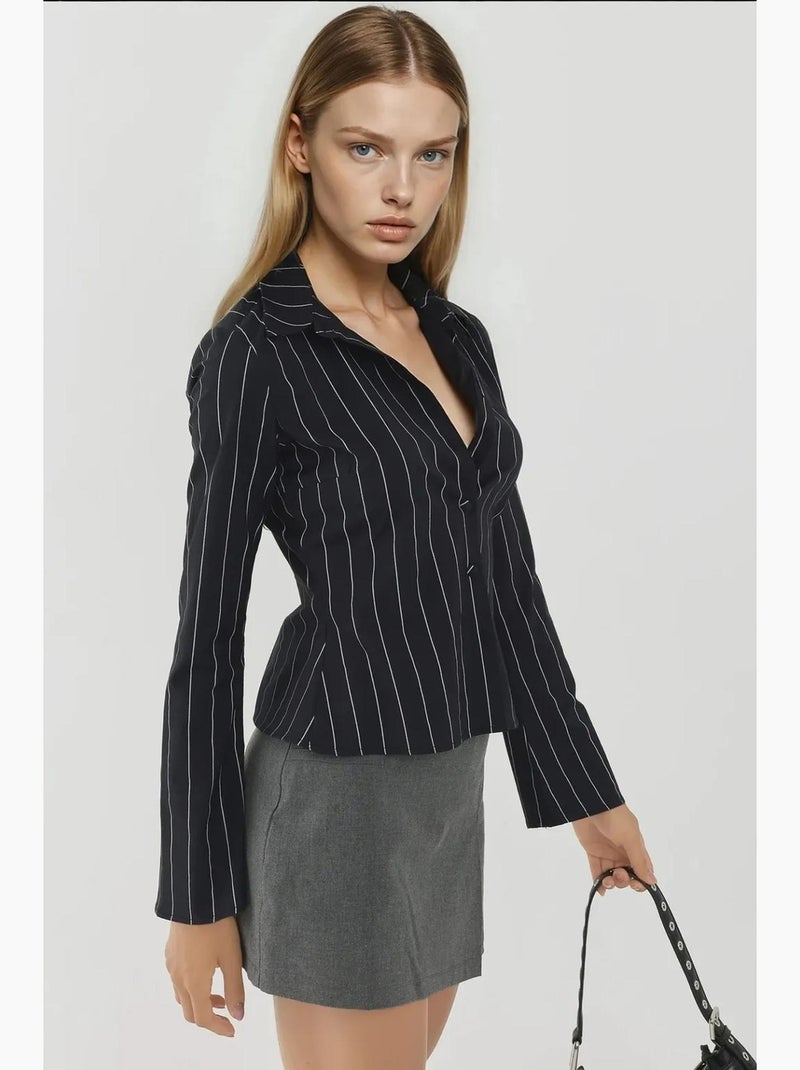 Chemise courte ajustée à rayures hiccup Noir - Kiabi