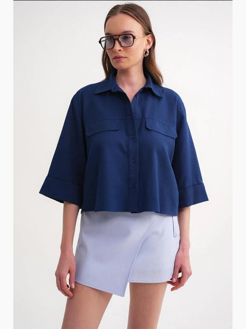 Chemise courte ample avec fermeture à boutons et poche mixray - Kiabi Chemise courte ample avec fermeture à boutons et poche mixray - Kiabi