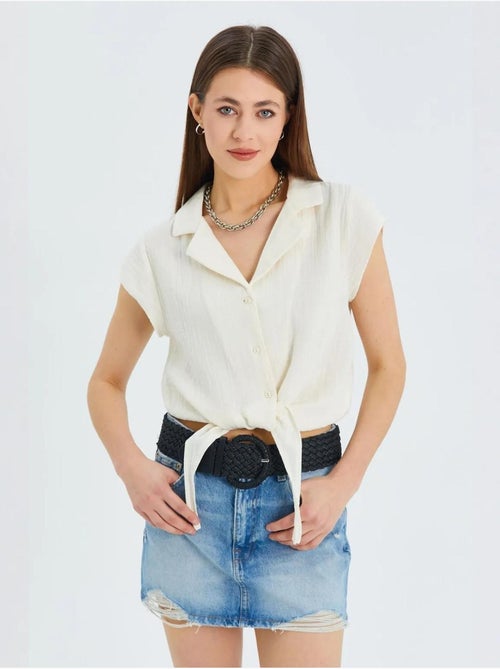 Chemise courte avec détail nœud mixray - Kiabi Chemise courte avec détail nœud mixray - Kiabi