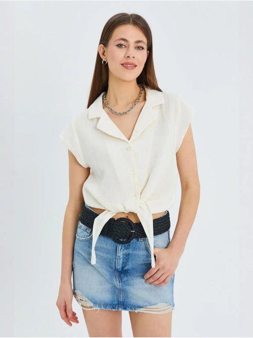 Chemise courte avec détail nœud mixray - Kiabi Chemise courte avec détail nœud mixray - Kiabi