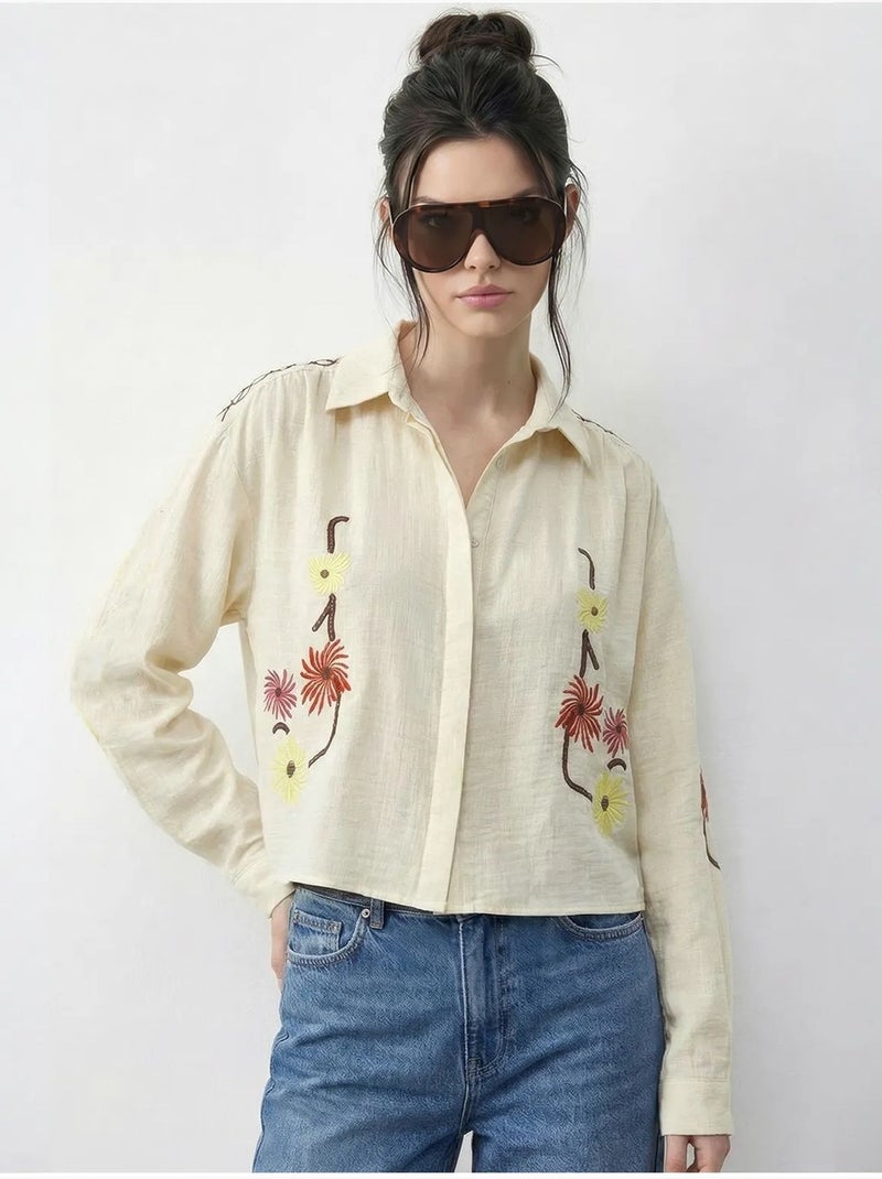 Chemise courte brodée avec fermeture boutonnée lucci Crème - Kiabi