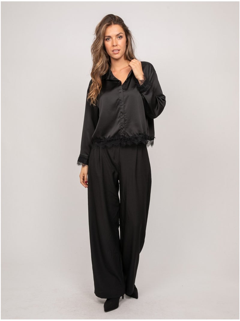 Chemise courte en satin bordée de dentelle olenka Noir - Kiabi