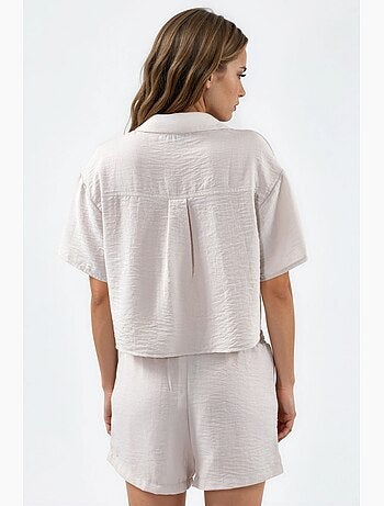 Chemise courte texturée avec fermeture à boutons busem