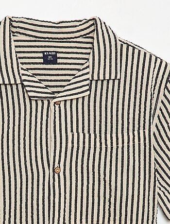 Chemise crêpée à manches courtes