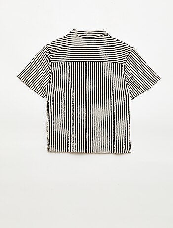 Chemise crêpée à manches courtes