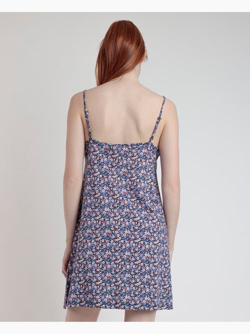 Chemise de nuit à bretelles Liberty bleu et rose ADMAS pour femme - Kiabi Chemise de nuit à bretelles Liberty bleu et rose ADMAS pour femme - Kiabi