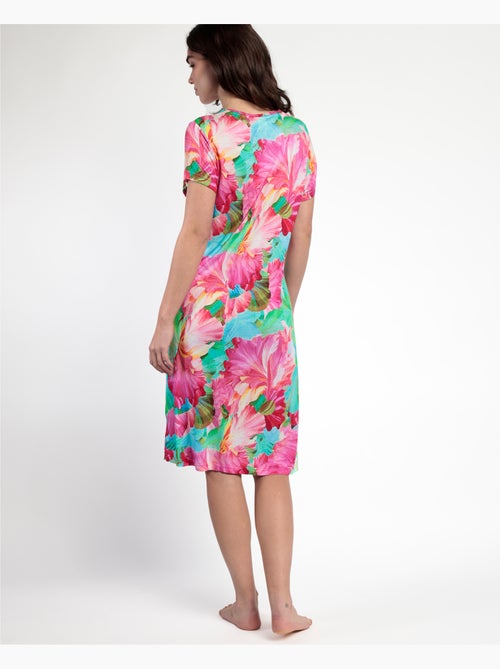 Chemise de nuit à manches courtes à fleurs lumineuses pour femme ADMAS GARDEN - Kiabi Chemise de nuit à manches courtes à fleurs lumineuses pour femme ADMAS GARDEN - Kiabi