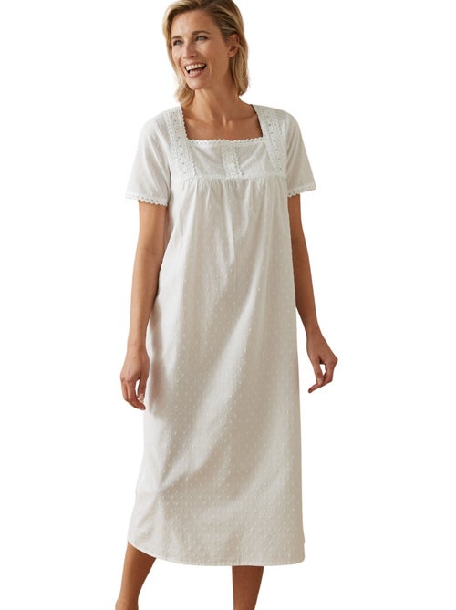 Chemise de nuit plumetis - DAXON - Kiabi