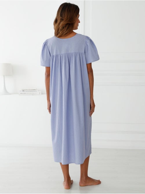 Chemise de nuit plumetis femme - DAXON - Kiabi Chemise de nuit plumetis femme - DAXON - Kiabi