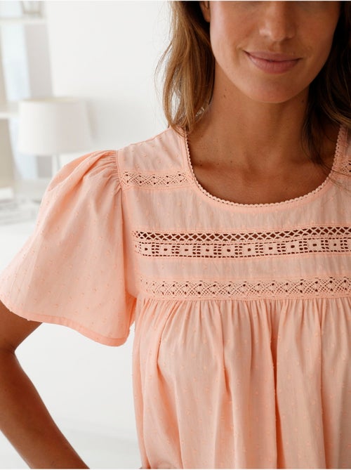 Chemise de nuit plumetis femme - DAXON - Kiabi Chemise de nuit plumetis femme - DAXON - Kiabi