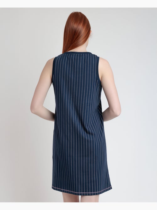 Chemise de nuit sans manches Loading Energy pour femme RESTEZ À LA MAISON - Kiabi Chemise de nuit sans manches Loading Energy pour femme RESTEZ À LA MAISON - Kiabi
