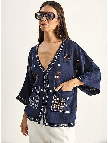 Chemise en coton crêpe brodée à col v lucci
