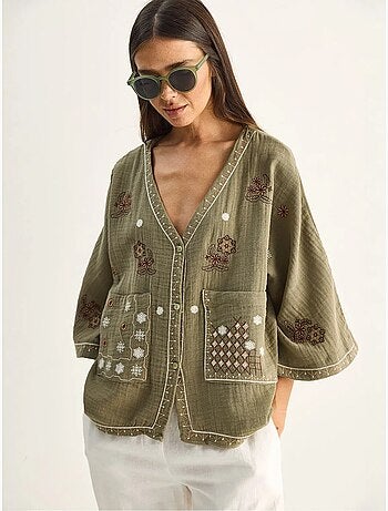 Chemise en coton crêpe brodée à col v lucci