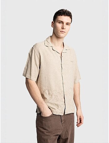 Chemise en lin brodée à manches courtes et col ouvert giesto
