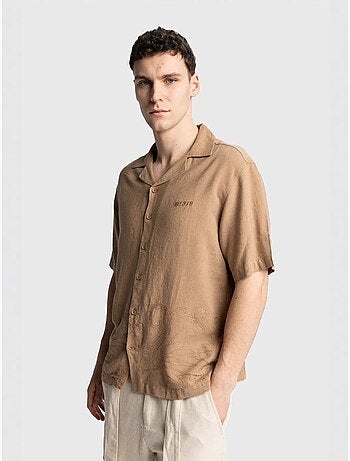 Chemise en lin brodée à manches courtes et col ouvert giesto
